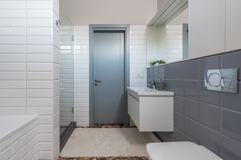 Grey and White Bathroom grey bathroom design