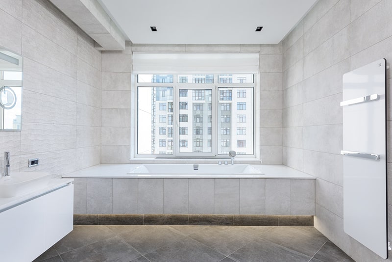 Airy Bathroom modern bathroom design